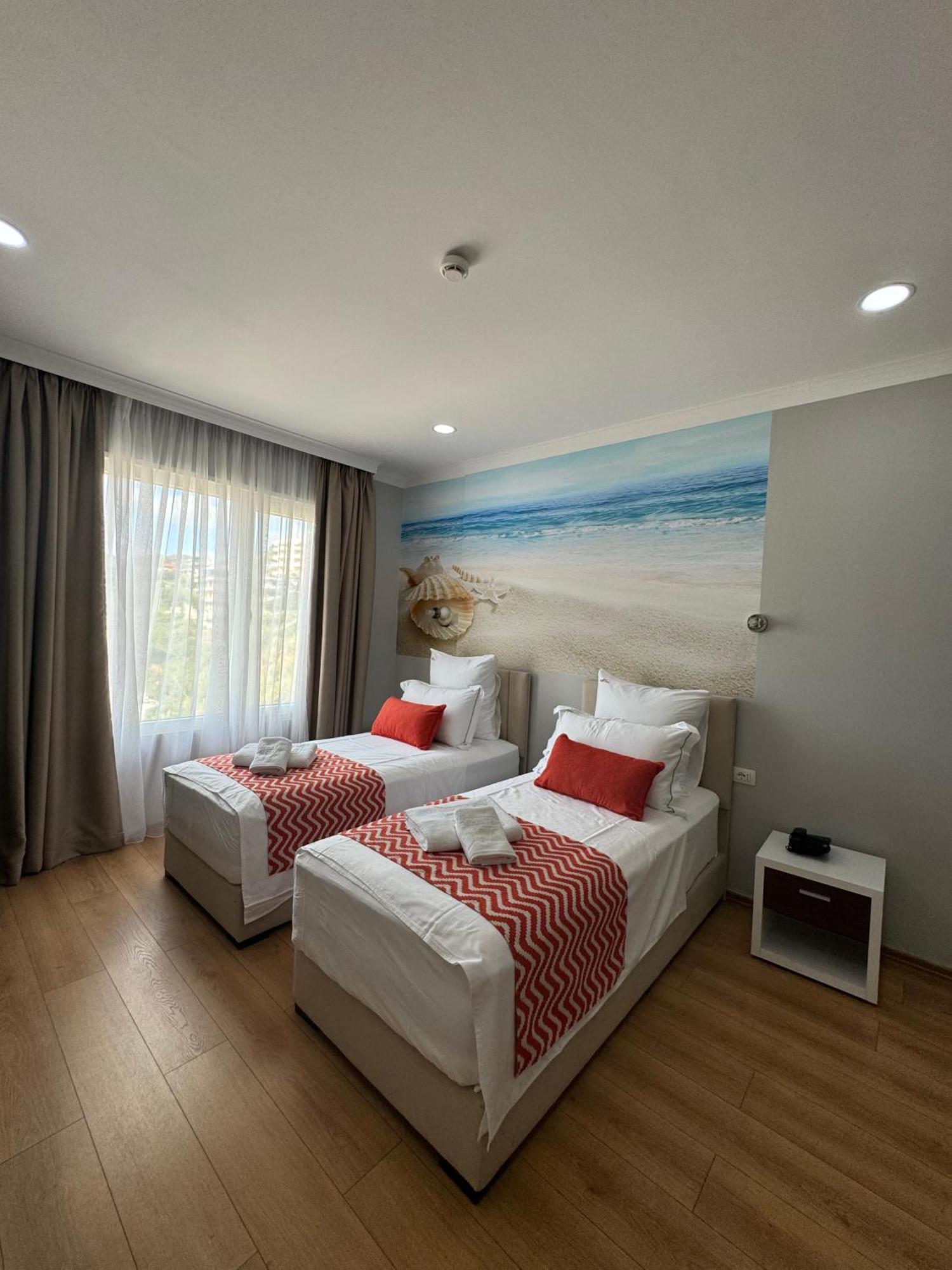 Hotel Britania Vlora Kültér fotó
