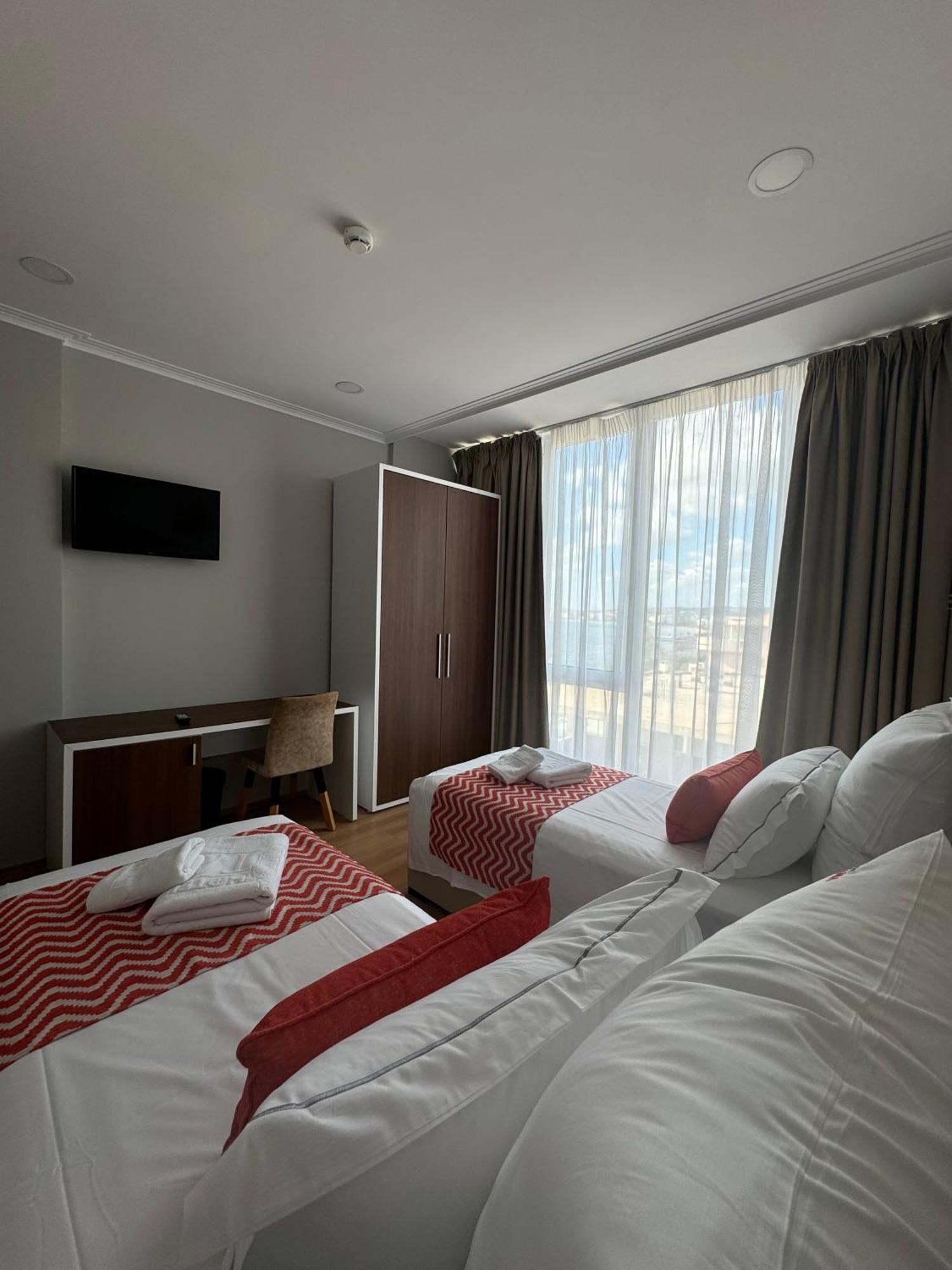 Hotel Britania Vlora Szoba fotó