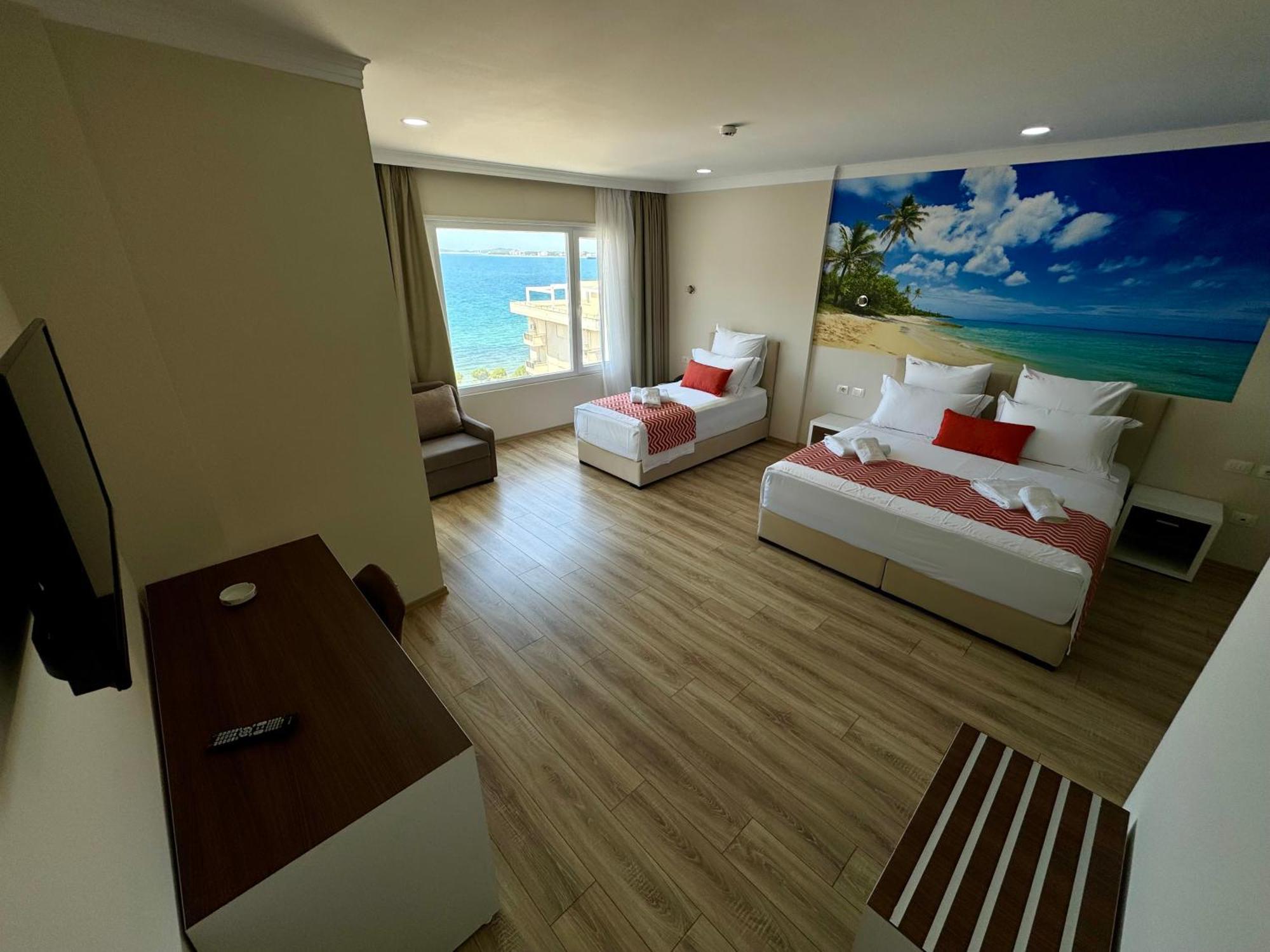 Hotel Britania Vlora Kültér fotó