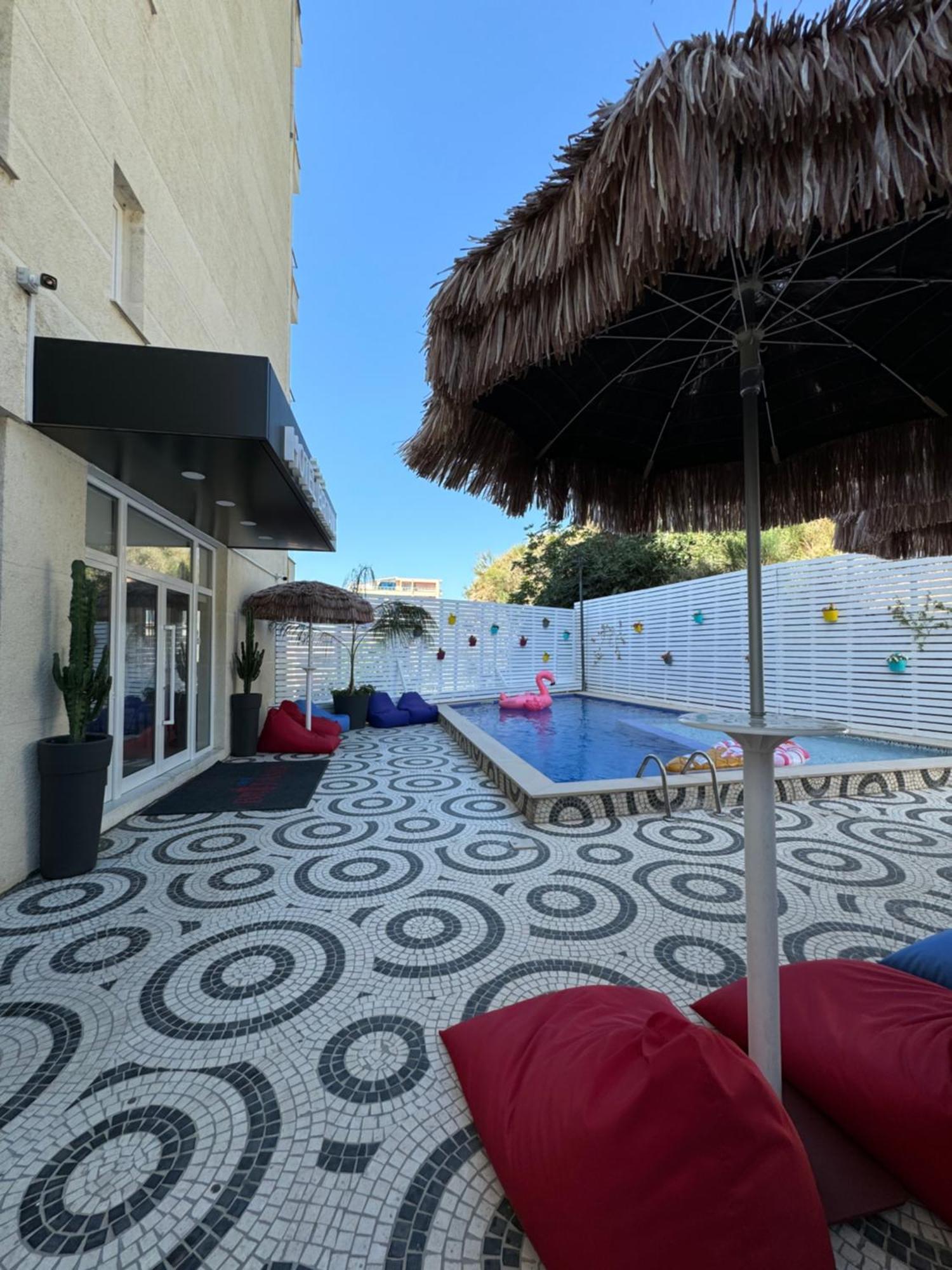 Hotel Britania Vlora Kültér fotó