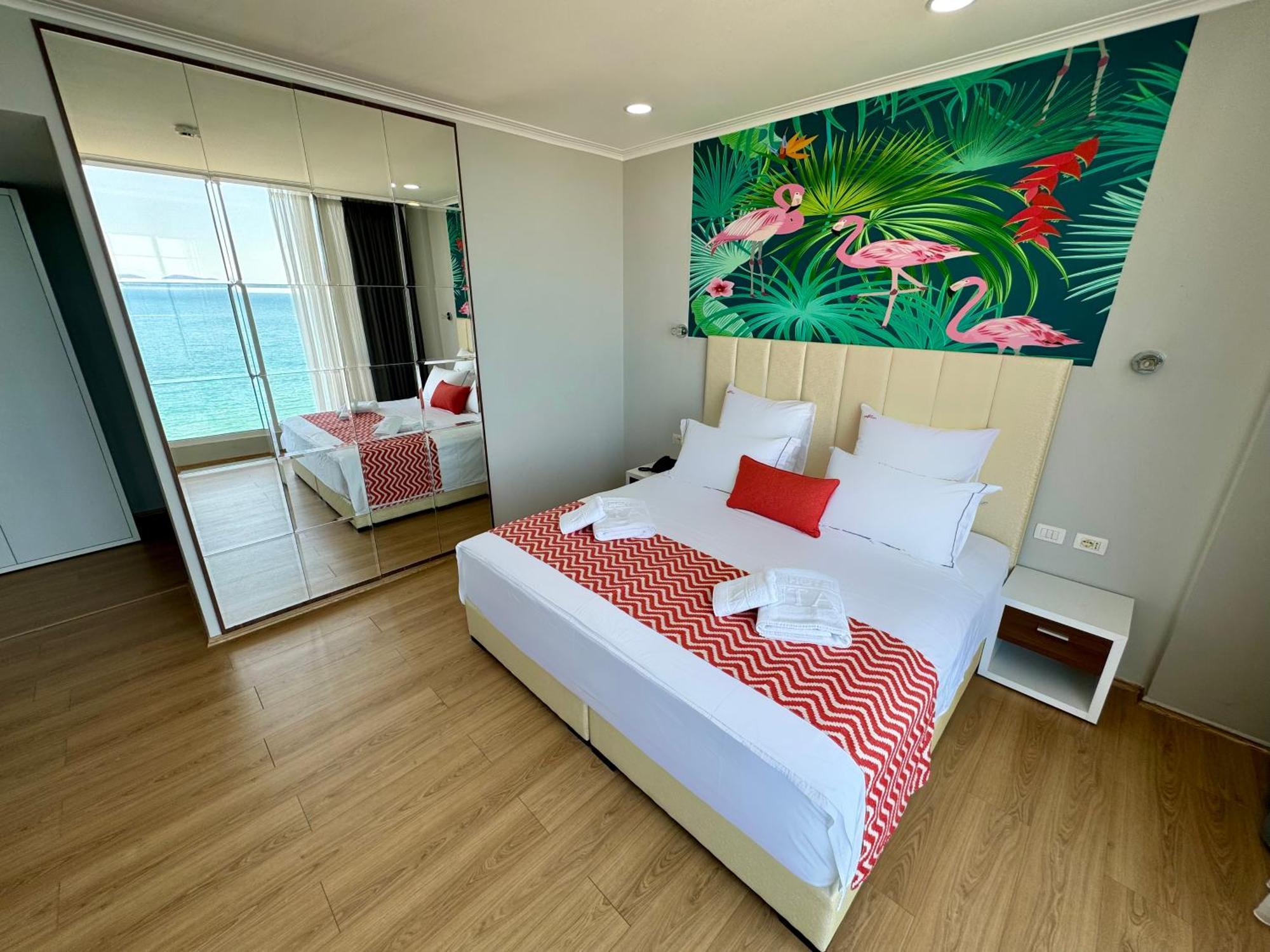 Hotel Britania Vlora Kültér fotó